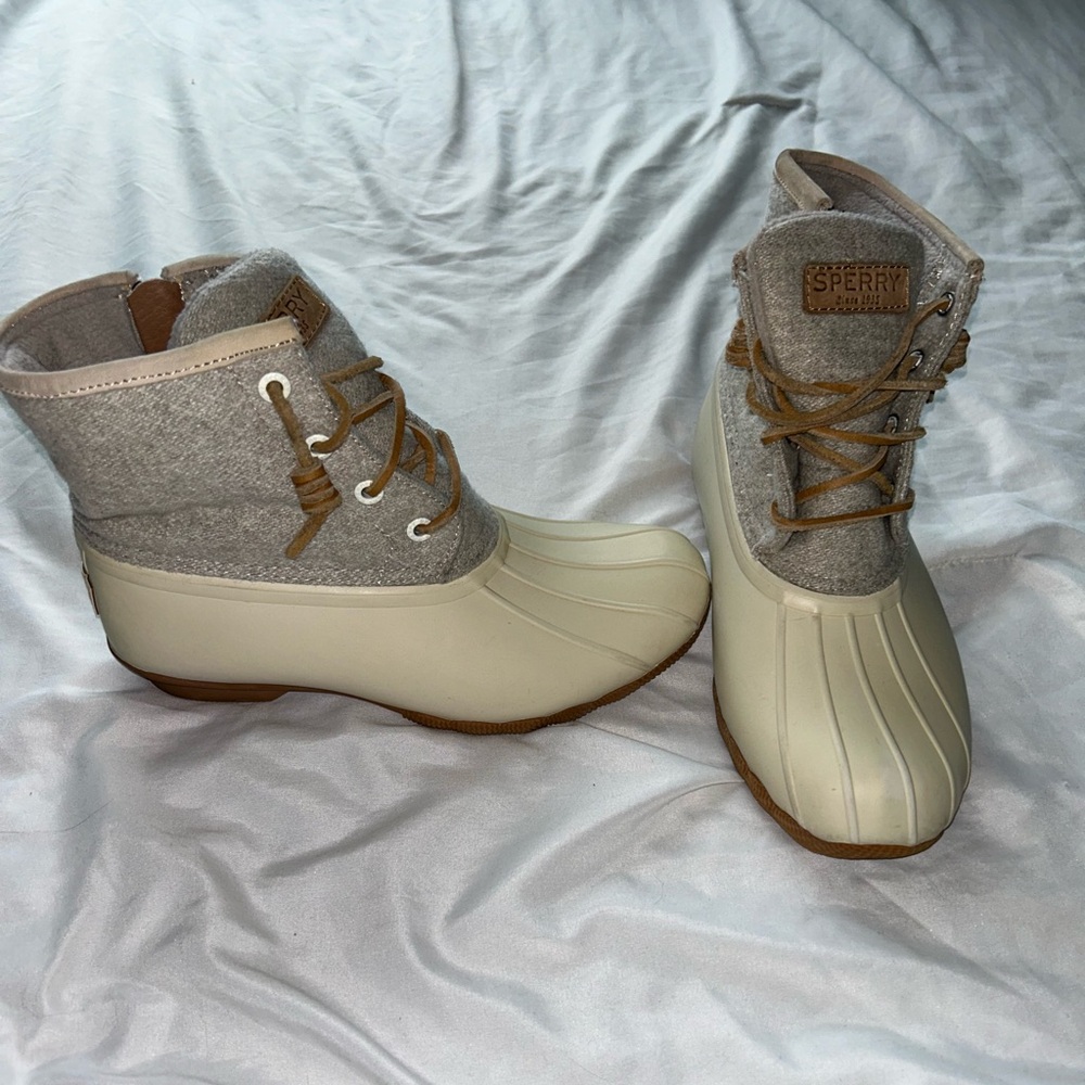 Sperry Boots